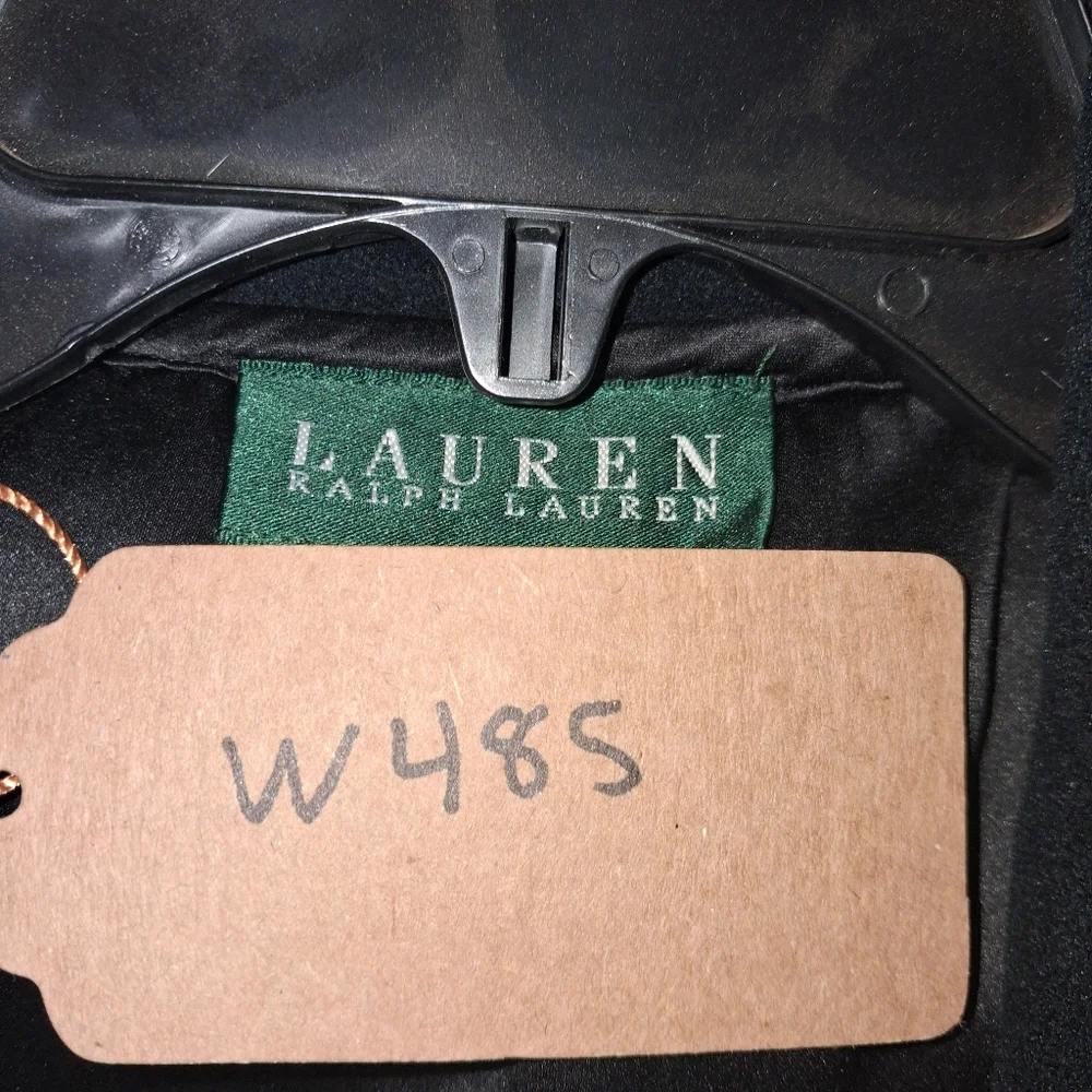 Lauren Ralph Lauren Black Women's Blazer In A Size Mesium. EUC. - Picture 6 of 7